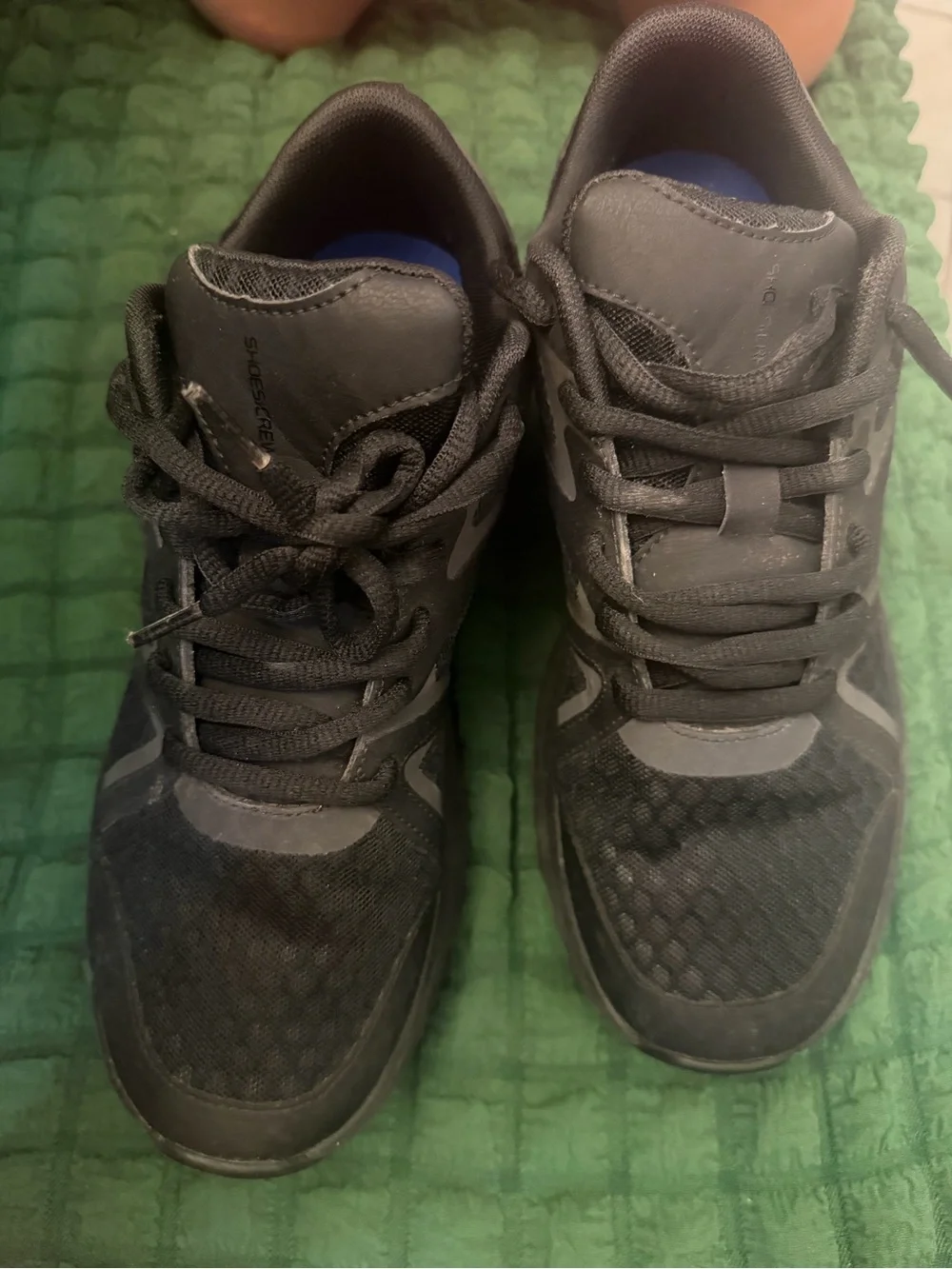 Everyday Women's Black - Comfortable Support